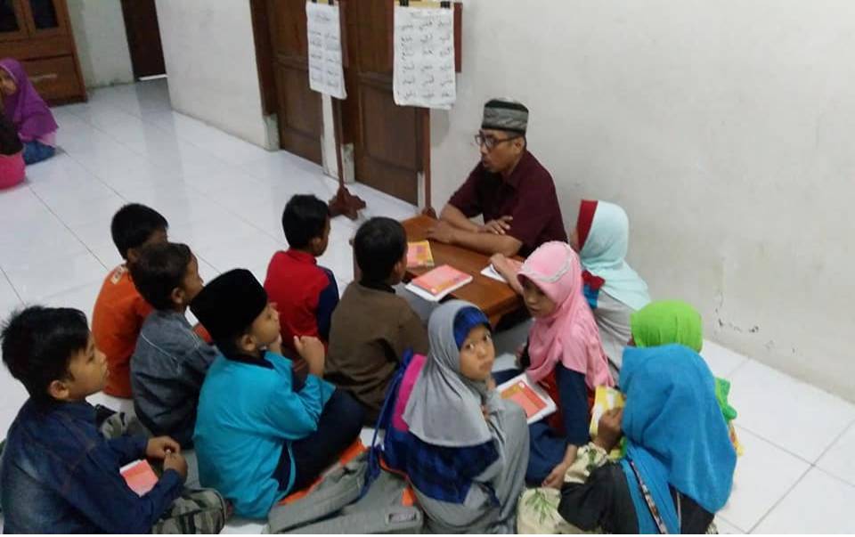 Bersama Rumah Tahfidz, LAZiS Jateng Sembuhkan Masyarakat dari Buta Al-Quran