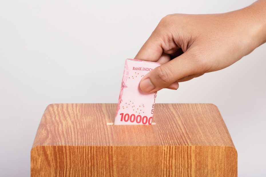 Tak Cuma Lipat Gandakan Pahala, Ini Dia Manfaat dari Sedekah!