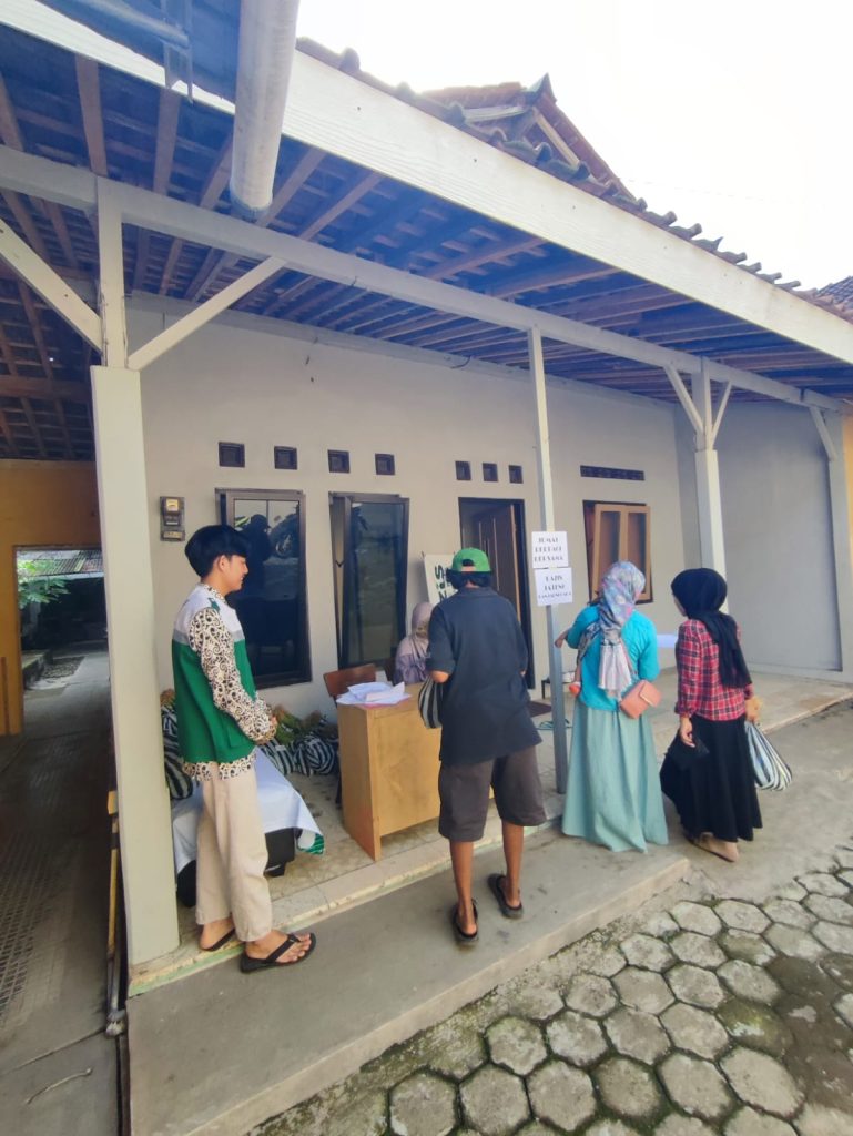 KJB di Banjarnegara, Berbagi Sayur & Lauk Sehat untuk Warga Sekitar