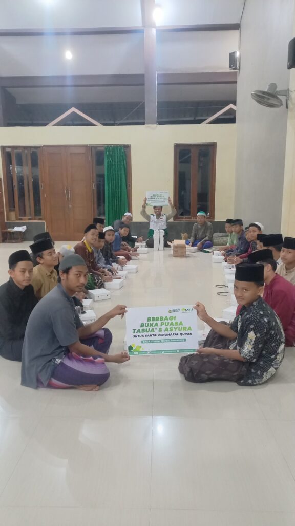 Berbagi Buka Puasa Tasu’a Bersama Santri Penghafal Al-Qur’an Ihsanul Qur’an.
