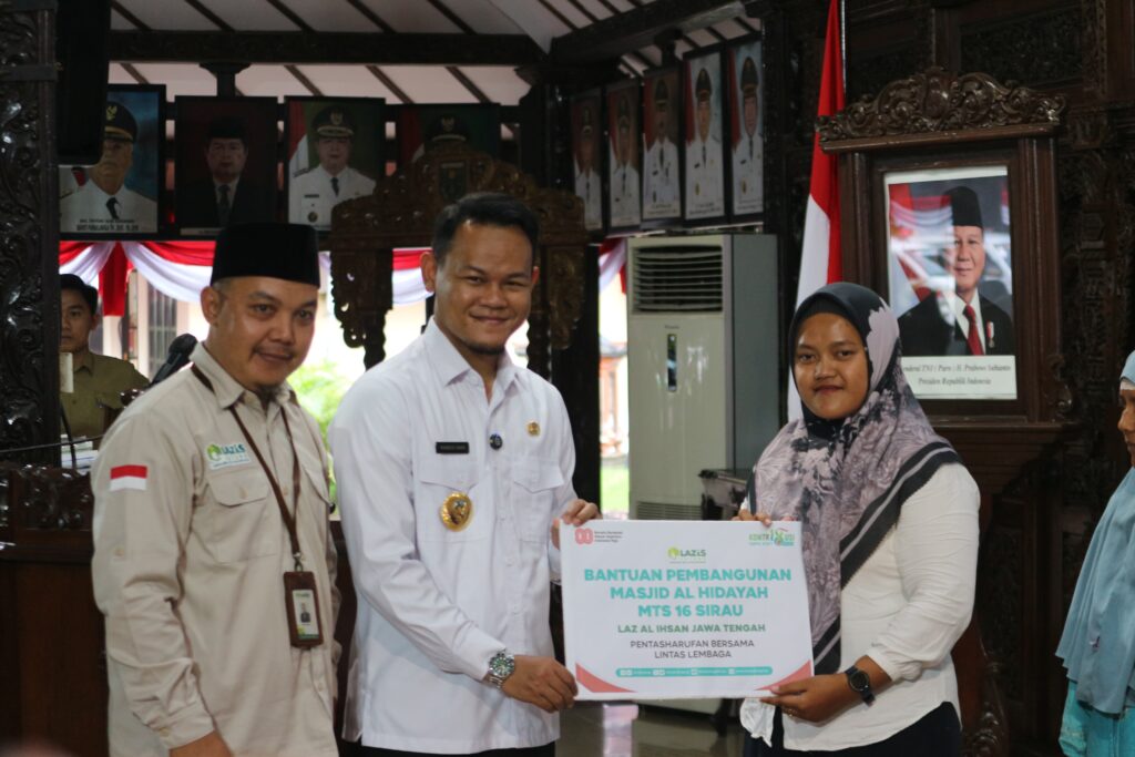 Sambut HUT Kemerdekaan RI, Pemkab. Purbalingga bersama LAZiS Jateng Gelar Pentasharufan