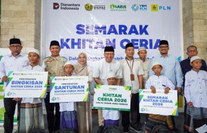 Hari Listrik Nasional, PLN UID Jateng Bersama LAZiS Jateng Gelar Khitan Ceria bagi 50 Anak Yatim dan Dhuafa